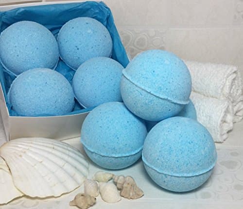 Blue Ocean Large Luxury Bath Bombs x4 in gift box Handmade by Fizzy Fuzzy.