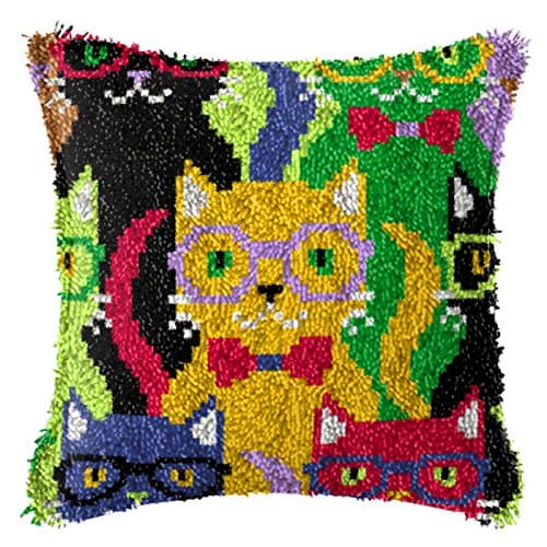 Latch Hook Complete Cushion Cover Kit"Bright Fun Cats"43x43cm