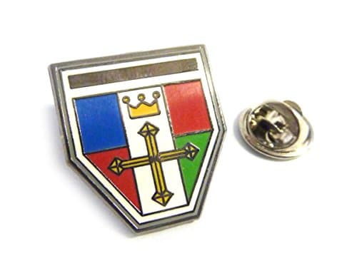 Voltron Defender of the Universe Crest Mini Shield Hat Jacket Tie Tack Lapel Pin