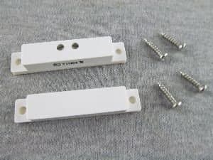 20 Suface Mount Magnetic Contacts by Tane