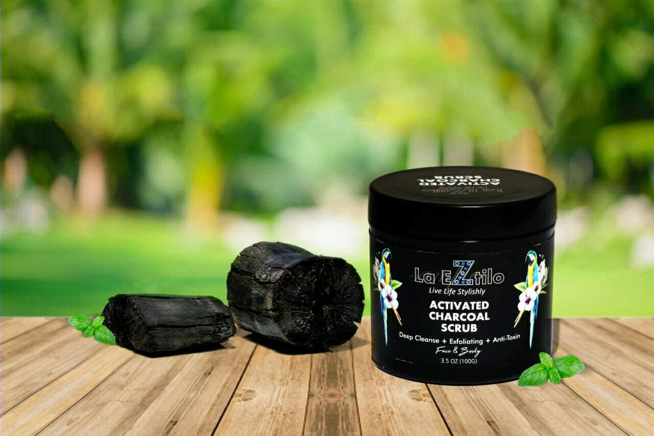 La Eztilo Activated Charcoal Scrub, 100g