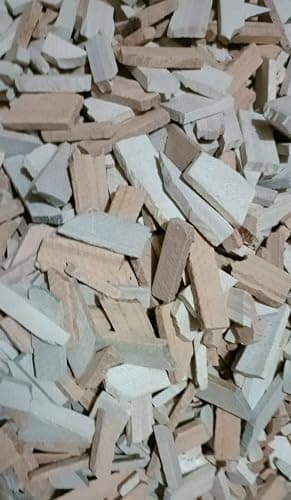 Brightify Mixed Slate Pencil Crumble Chalk 1kg Pack | Assorted Shale Stone Fragments in Red, White, and Black for Writing, Craft, Art & Display Use (108 Pieces)