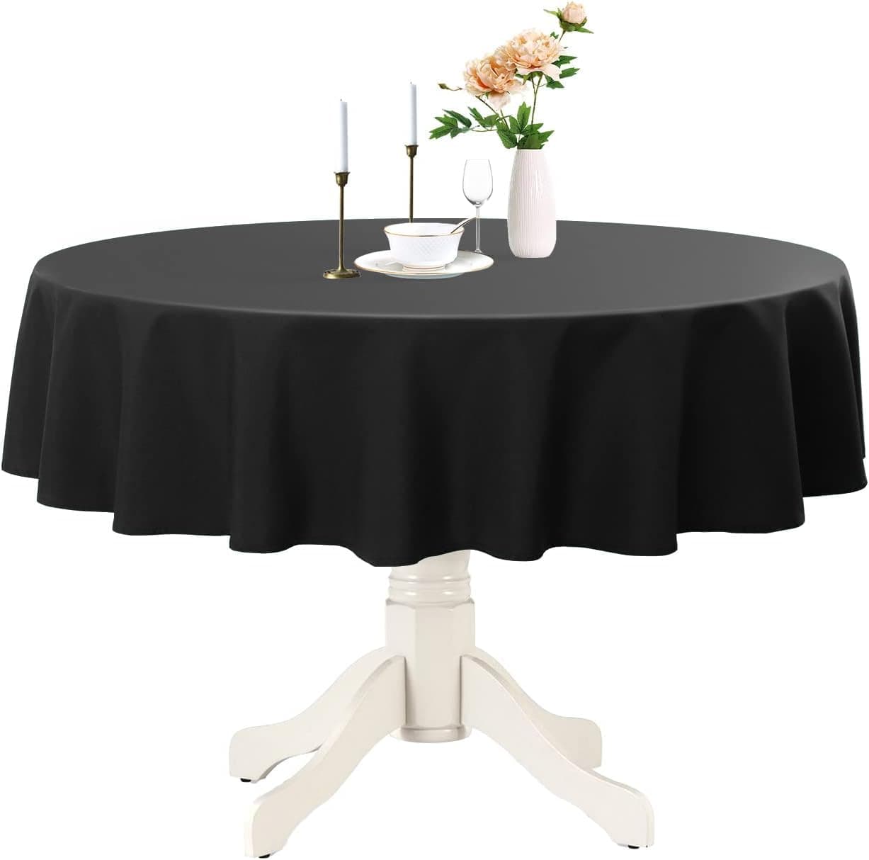 Solid round tablecloth