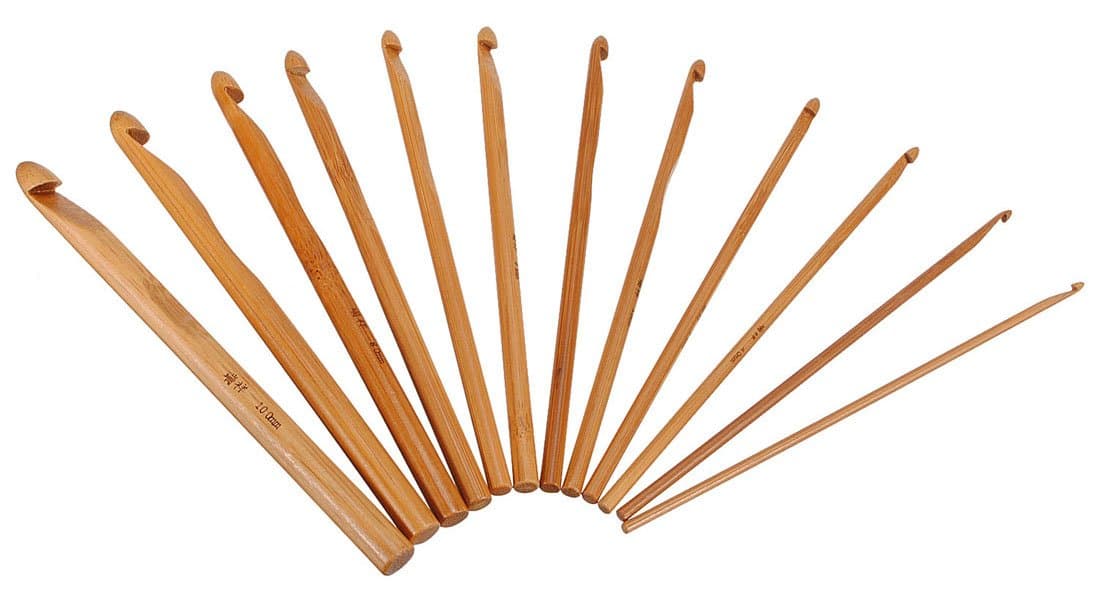 Dfunlife 12 Bamboo Handle Crochet Hooks Needle Set