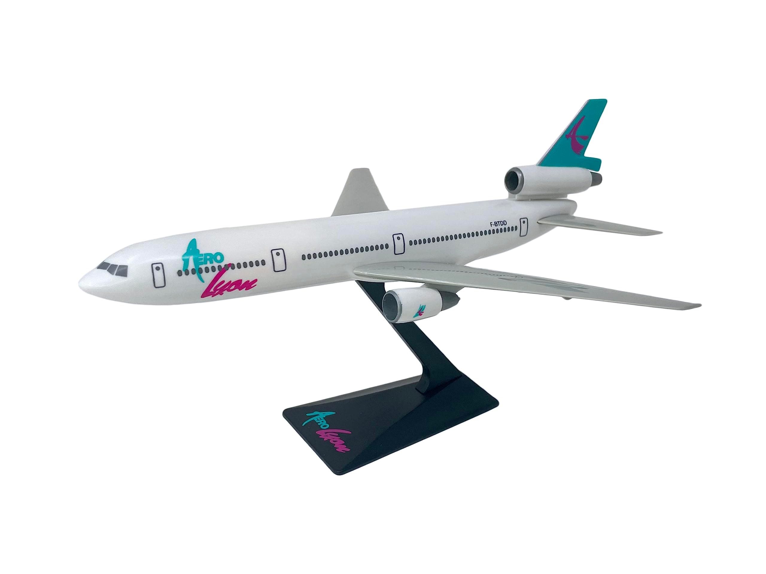 Flight Miniatures Aerolyon DC-10 1:250 Scale - Plastic Snap-Fit Model Airplane - Collectible Replica of Aerolyon Airlines Part #ADC-01000I-020