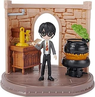 Wizarding World, Potions Class with Exclusive Harry Potter Doll and Accessories - Ages 5+