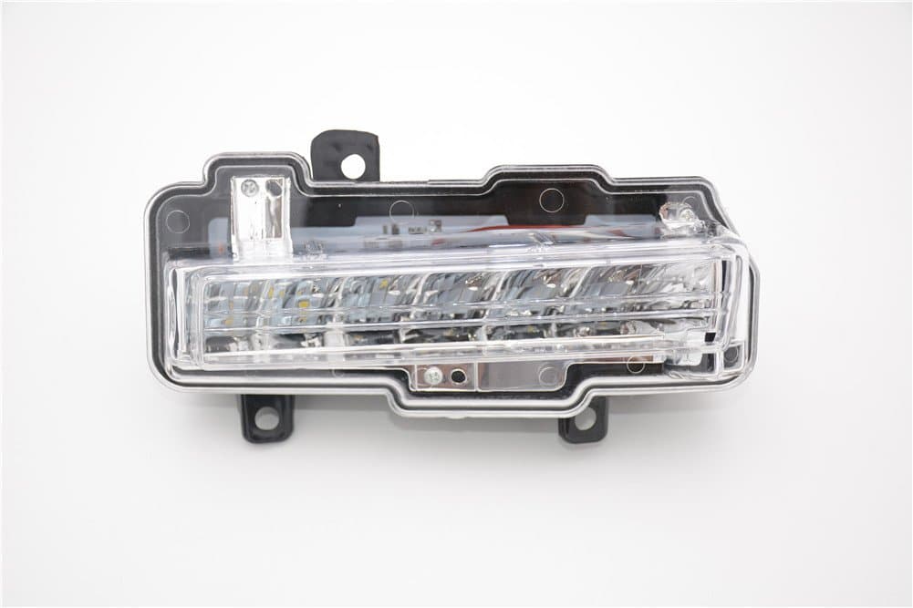 1Pcs Left Driver Side DRL Daytime Running Light Fog Lamp 8312A019 Generic Fit For Mitsubishi Pajero 2015-2016