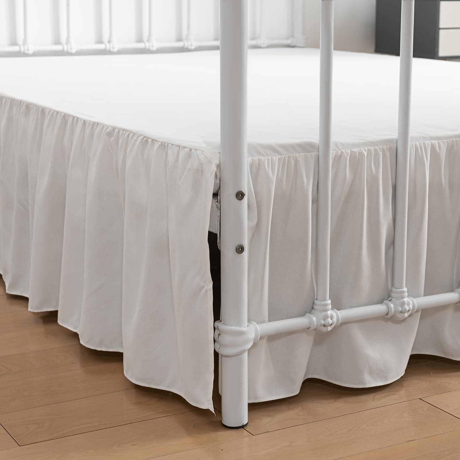 Bed Skirt, King Size Ruffled Bed Skirts with Split Corners, 22 Inch Drop Dust Ruffle Bed Skirt with Platform, Ivory, King - 22" Drop