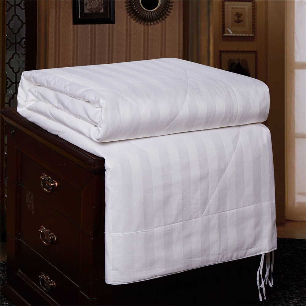 Ibestuff Striped 300-Thread-Count Mulberry Long Silk Queen Comforter