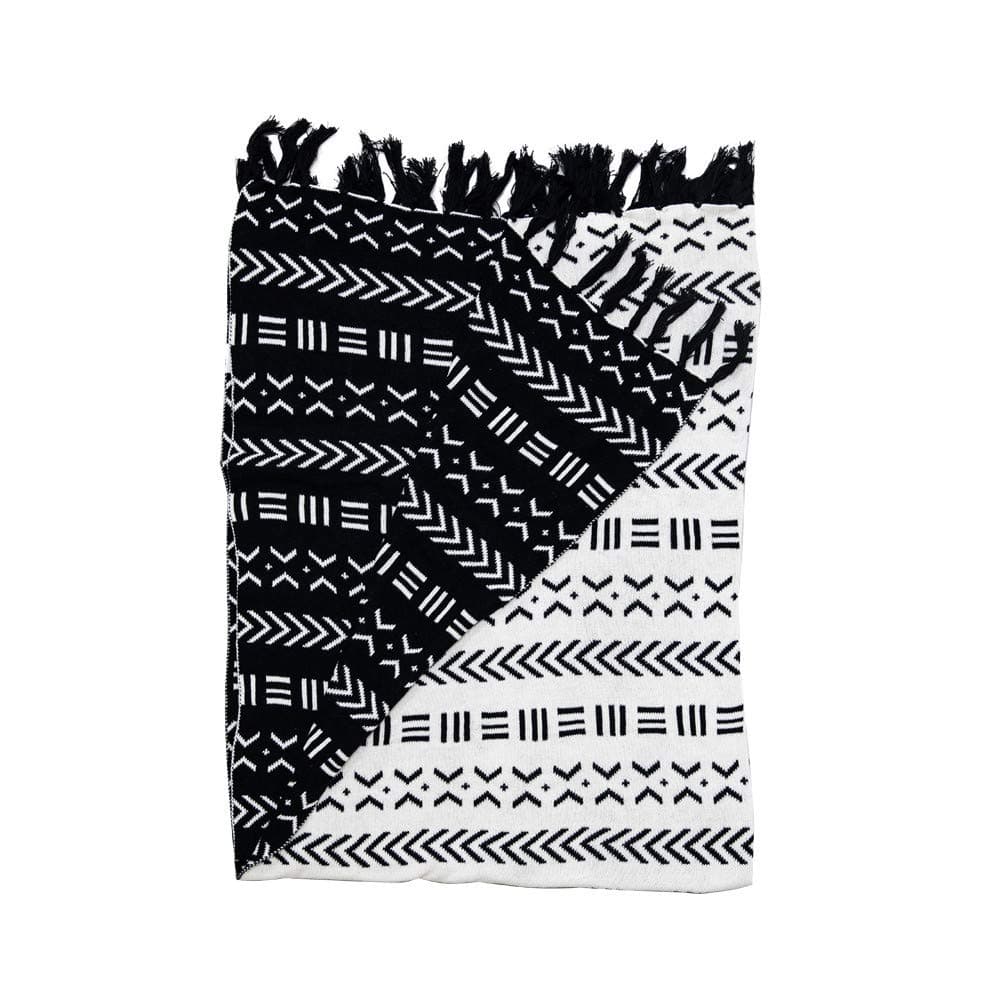 Snugtown 100% Cotton Cable Knitted Double Layer Warm Cozy Throw Blanket for Couch Chairs Bed Beach, Dual-Sided Home Decorative Blanket Throw with Fringed Trim, Black and White, 45 x 60 Inches