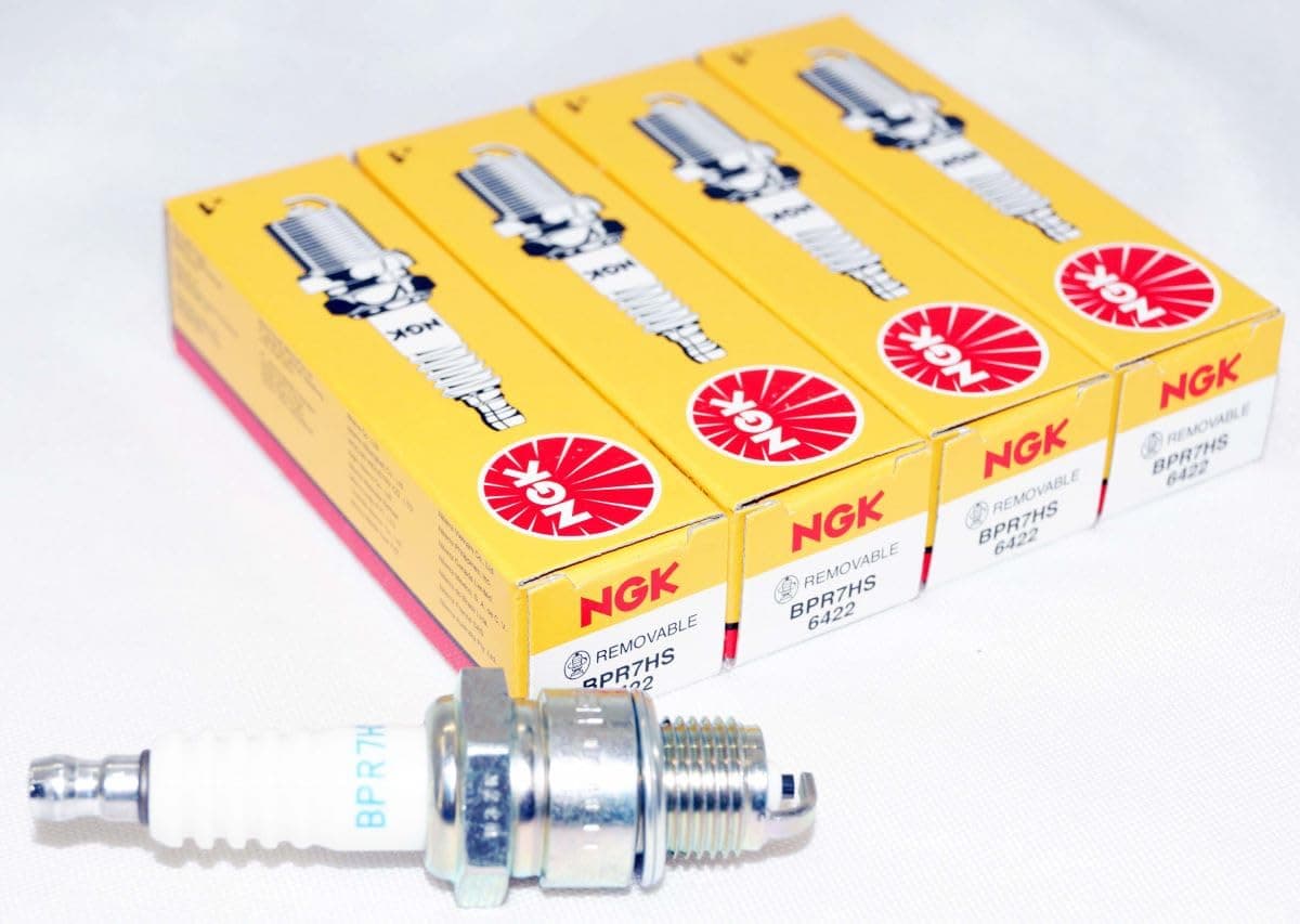 4x BPR7HS Spark Plugs (6422) (6422X4)
