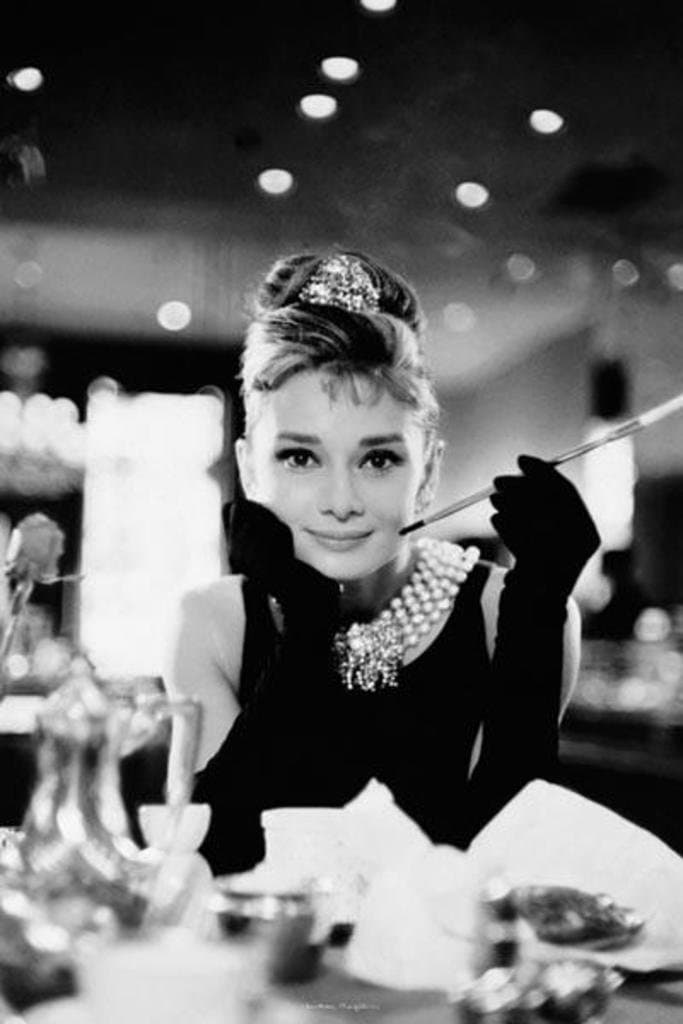 Audrey Hepburn - Breakfast at Tiffany's B/w