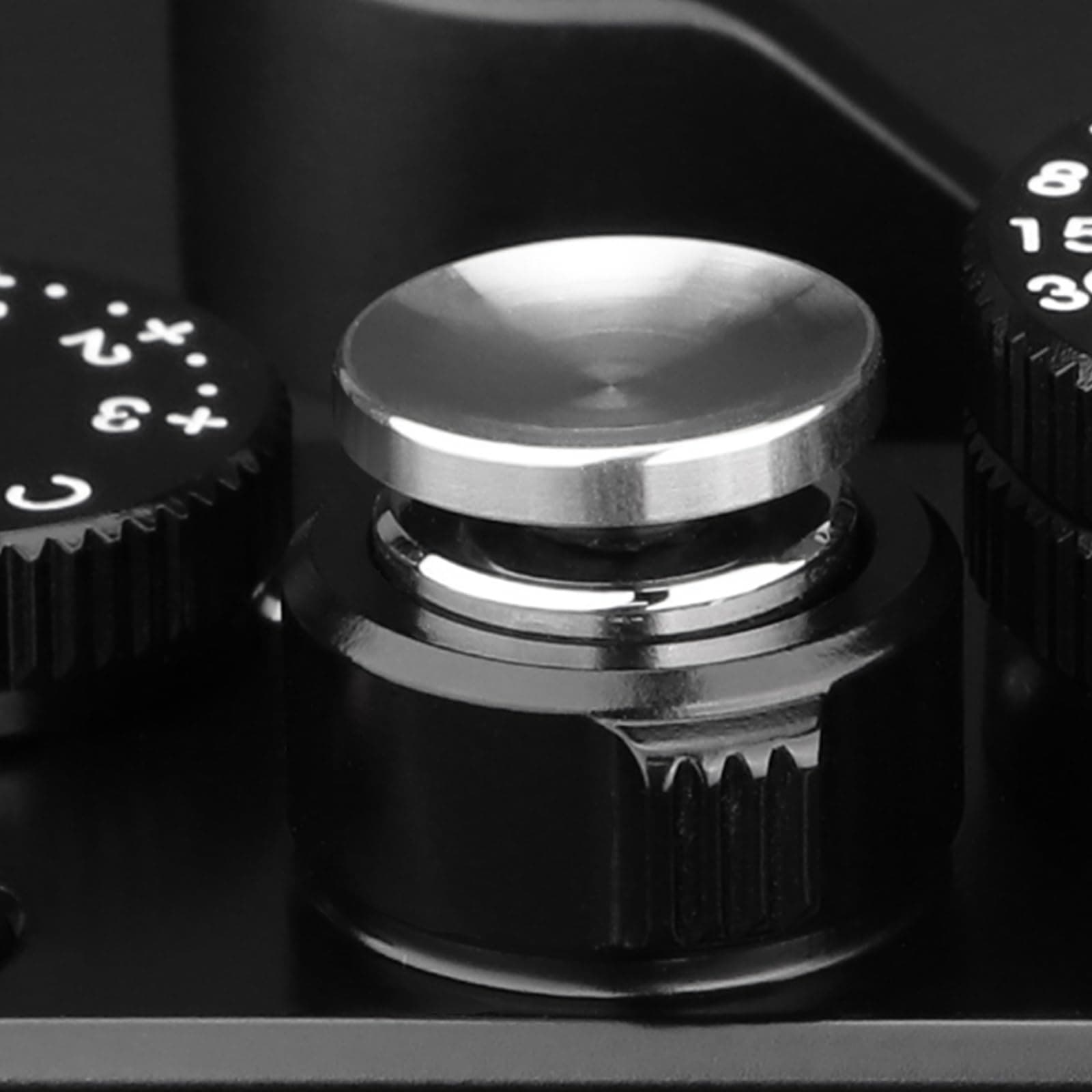 Exquisite Metal Concave Shutter Release Button for Fujifilm XE5 GFX100RF XM5 X100VI X100V X-T5 X-T4 X-T3 X-T30 X- X-T20 X-PRO3 X-E4 for Nikon Zf for Leica Q3 M10 for Sony RX1 R,Diameter 0.47in Silver