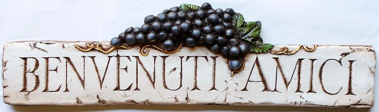 Italian Welcome Sign Benvenuti Amici