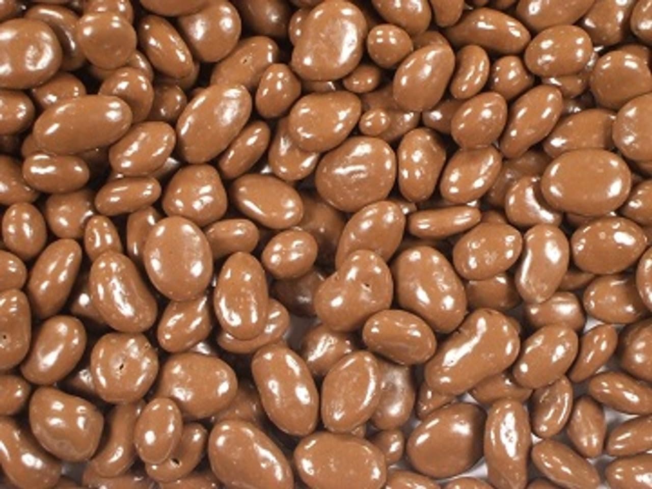 Chocolate Peanuts - 1 Kilo Bulk Bag - 1KG - Assorted Sweet Pick and Mix for Parties, Gifts, and Sharing.
