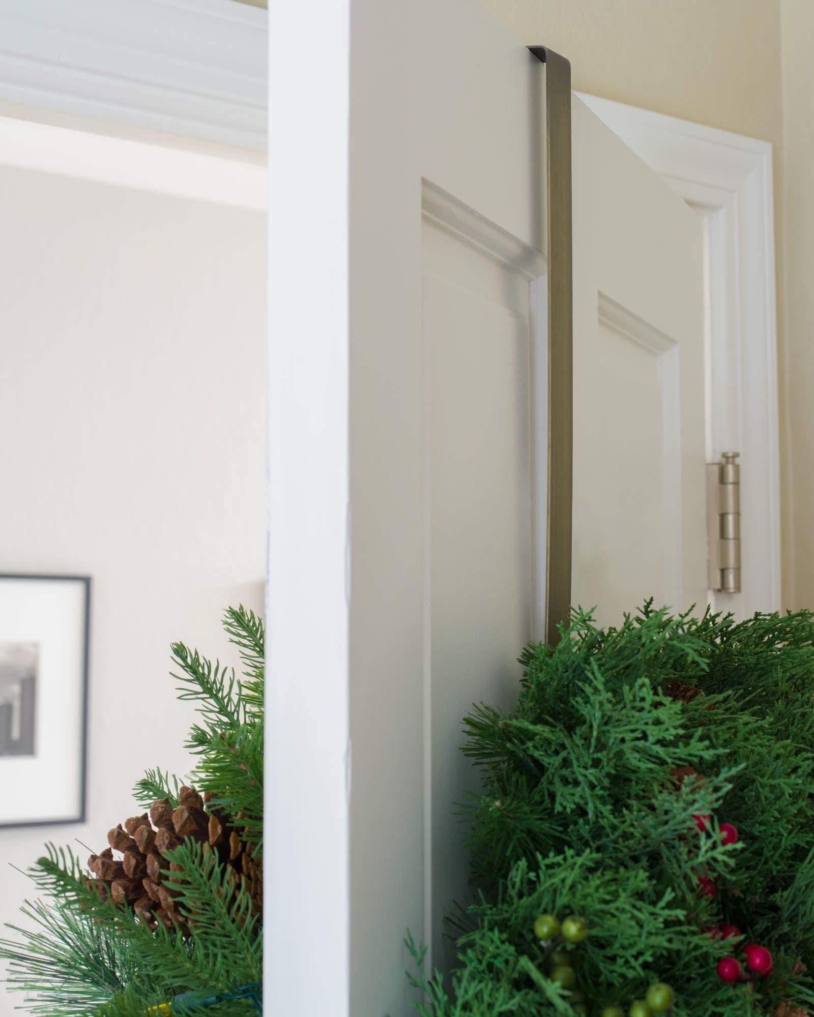 Balsam Hill 16" Double-Sided Wreath Hanger