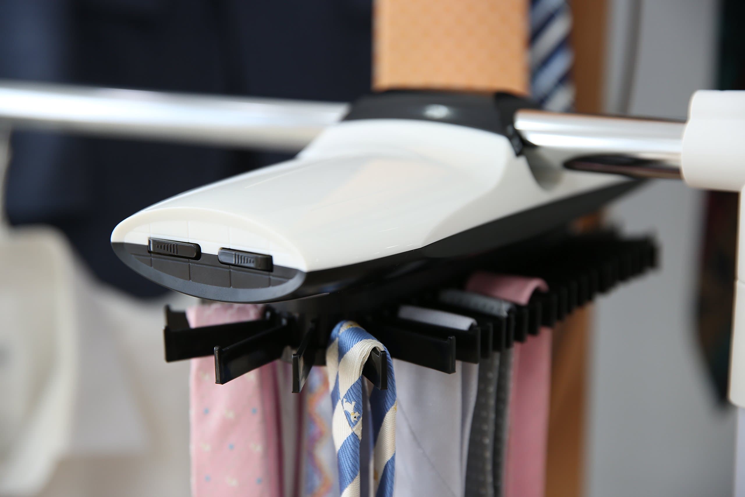 KMTC Compact Type Automatic Hanger Electric Tie Hangers Belt Tie Neck Hanger Rack 45 Tie 4 Belt