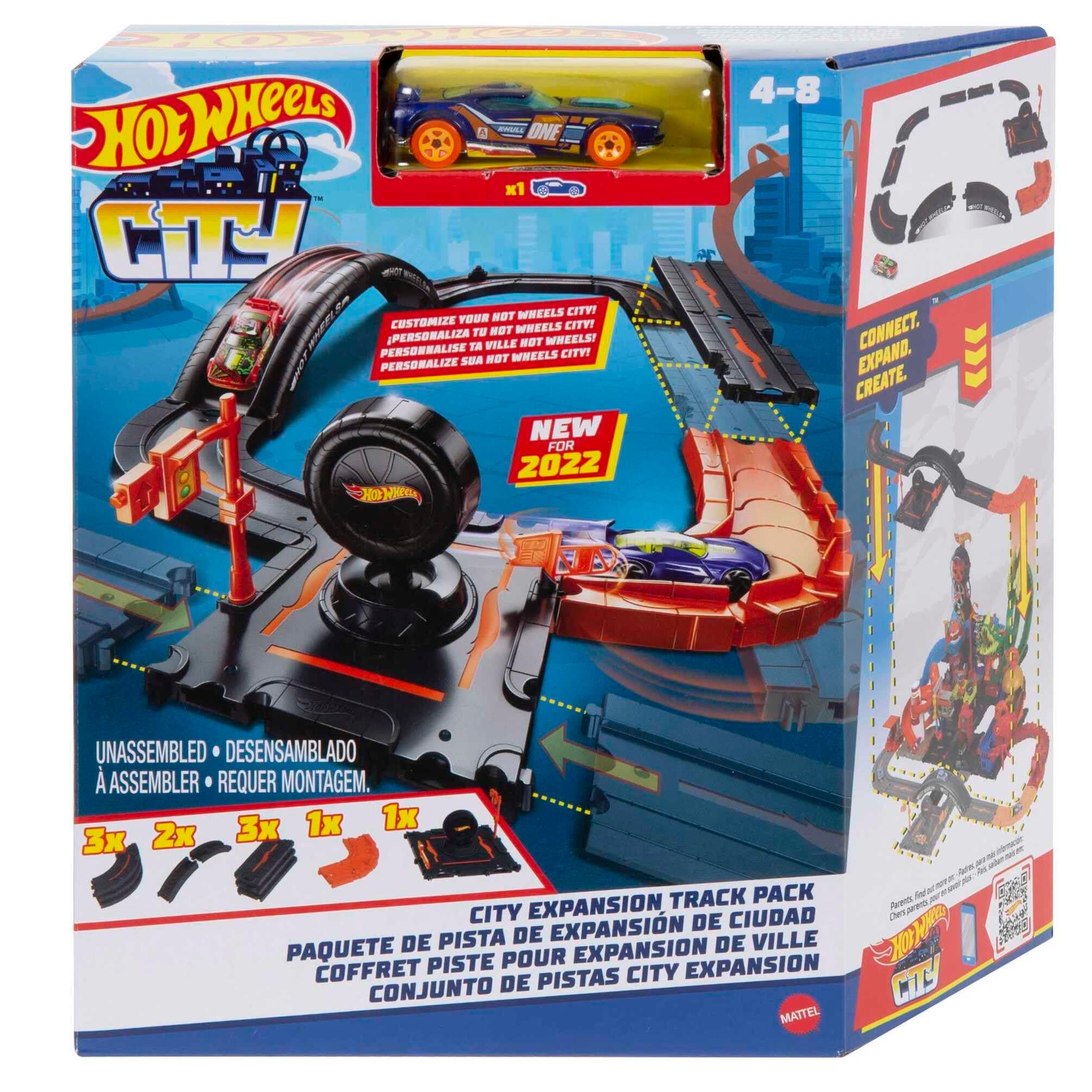 City Track Pack, 10 Piece Set Includes Track Base & Various Track Pieces to Build a Cityscape, with 1 Hot Wheels Car, Connects to Other Sets, Gift for Kids 4 Years & Up, HDN95