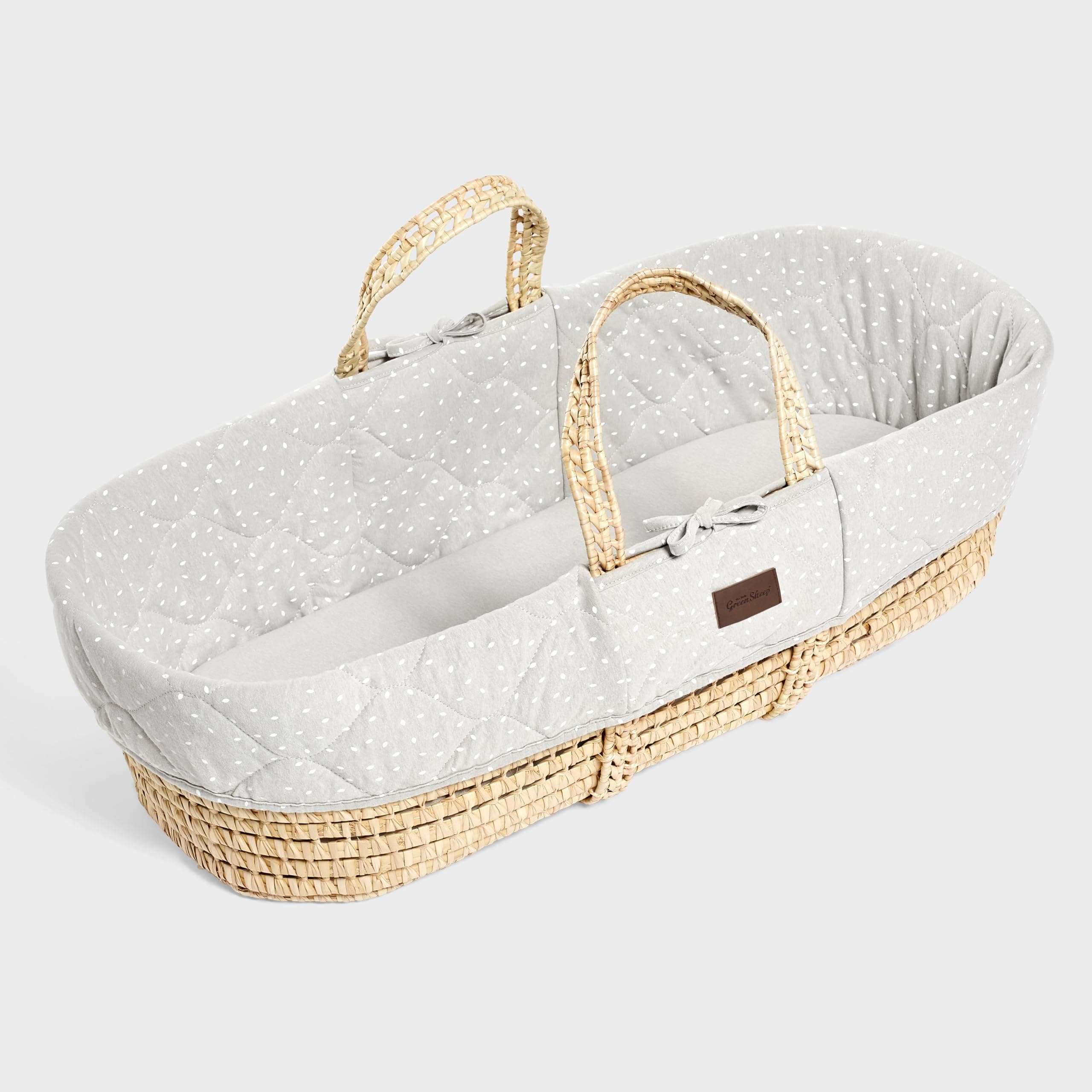 The Little Green Sheep Natural Quilted Moses basket & Mattress |Quality palm leaf basket |Machine washable cover (40*C) |70% Organic Cotton |30% Linen |Suitable - 0 to 6 months(82 x 42 cm)-Dove Rice