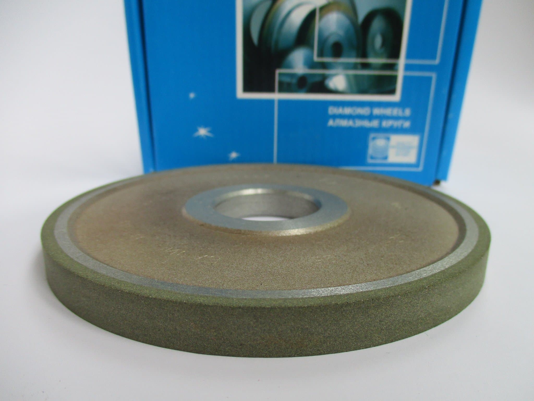 Dia: 5" (125mm.) Hole: 1.26" (32mm.) Width: 0.4" (10mm.) Type: 1A1 Straight Abrasive Diamond Wheel Grinding 125/100micron 150 Grit (Finish Grinding)