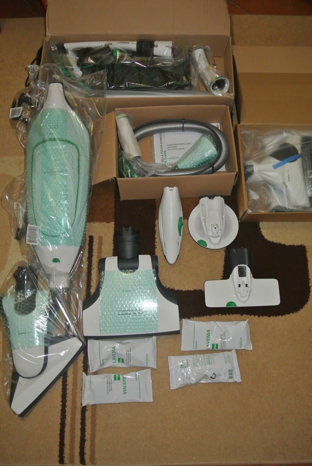 Vorwerk Folletto Vk 200 – Complete Set Model 2016