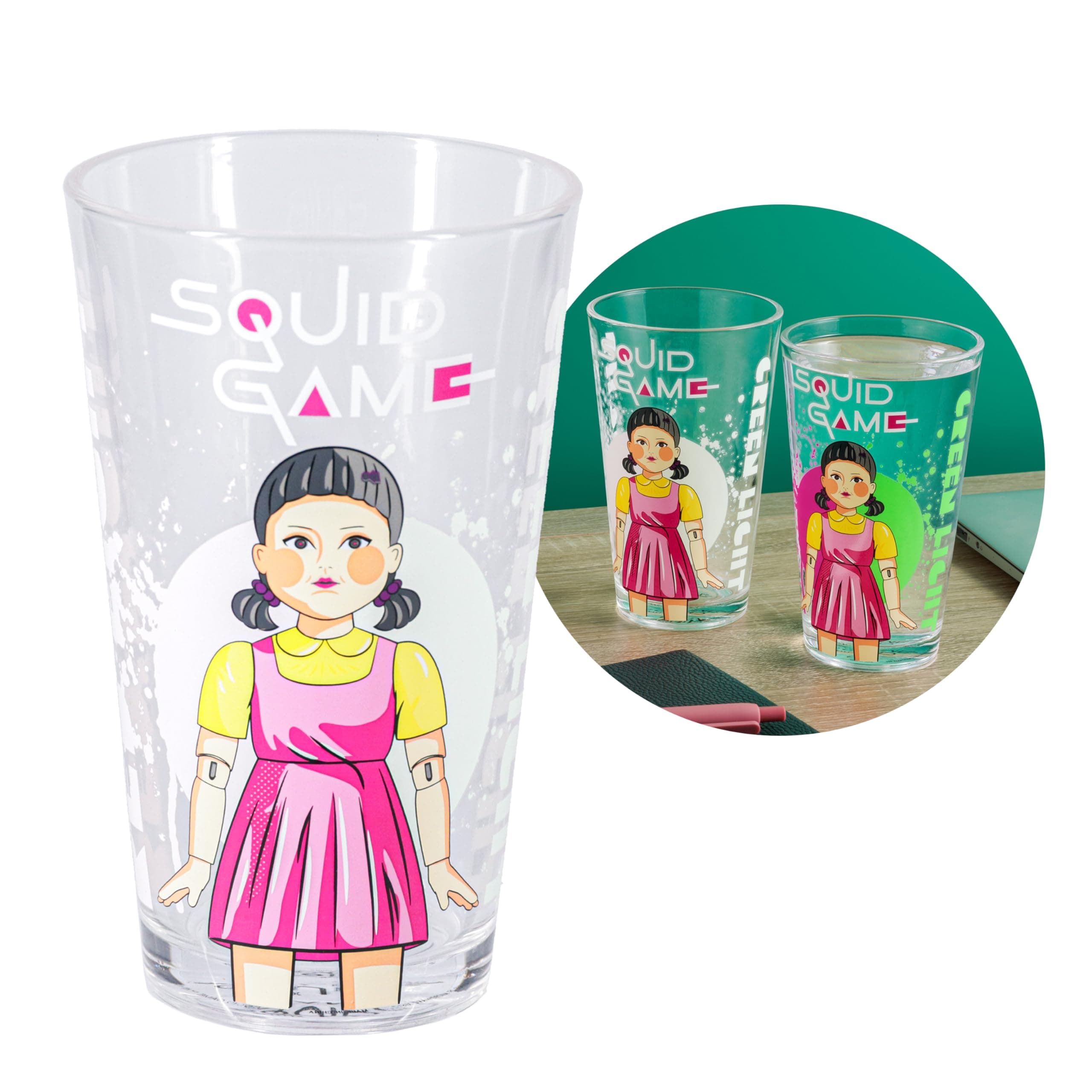 Squid Game Red Light Green Light Colour Changing Glass Drinkware - Official Licensed Merchandise for TV Series Fan and Gift for Collections, Collectors Tumbler Cup Fans | Paladone