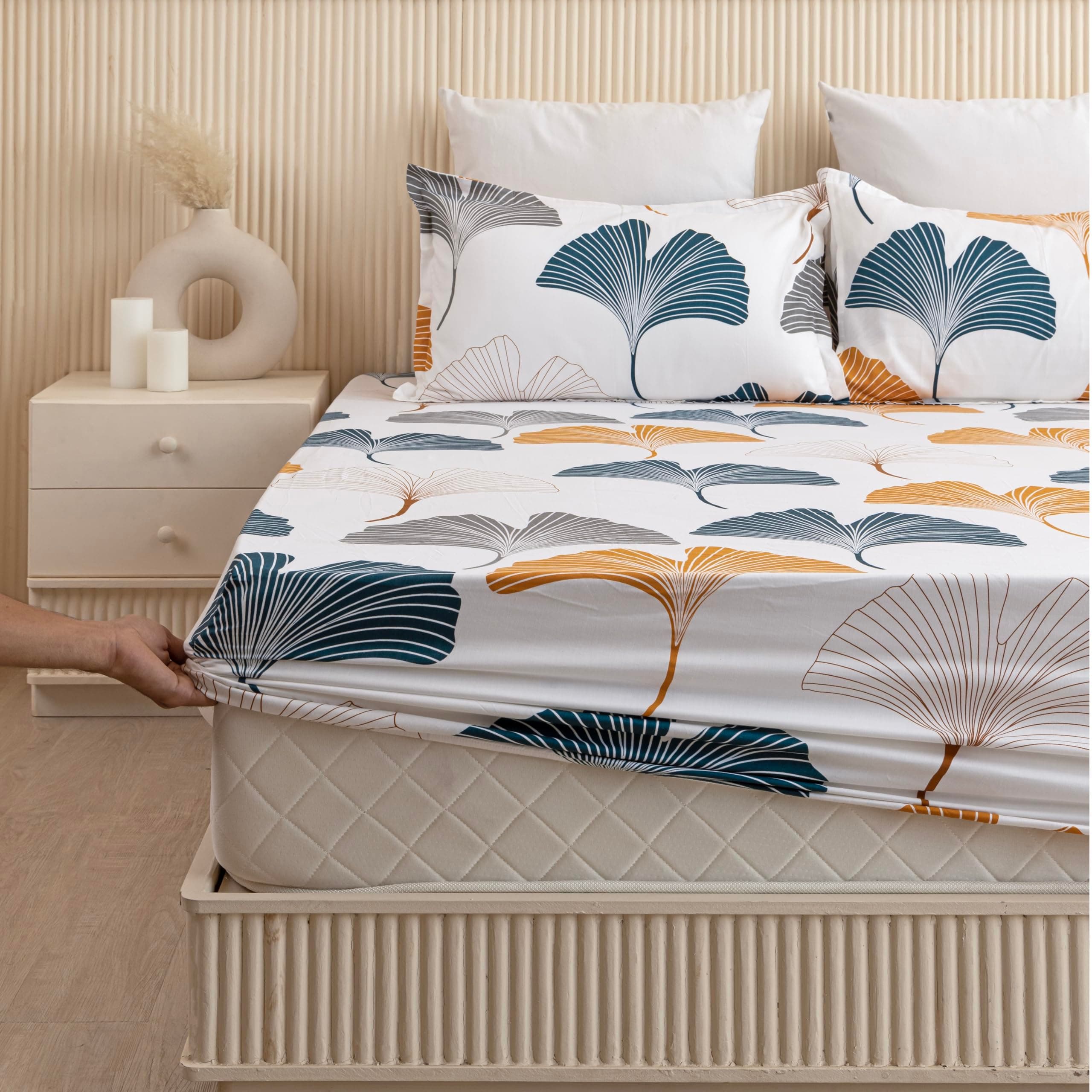- HOMEMONDE 100% Cotton Fitted Bed Sheet for Super King Size Bed, Leaf Printed All Around Elastic Bedsheet (84 x 78 Inch) with 2 Pillow Cover | Perfect for Home Decor & Gifting
