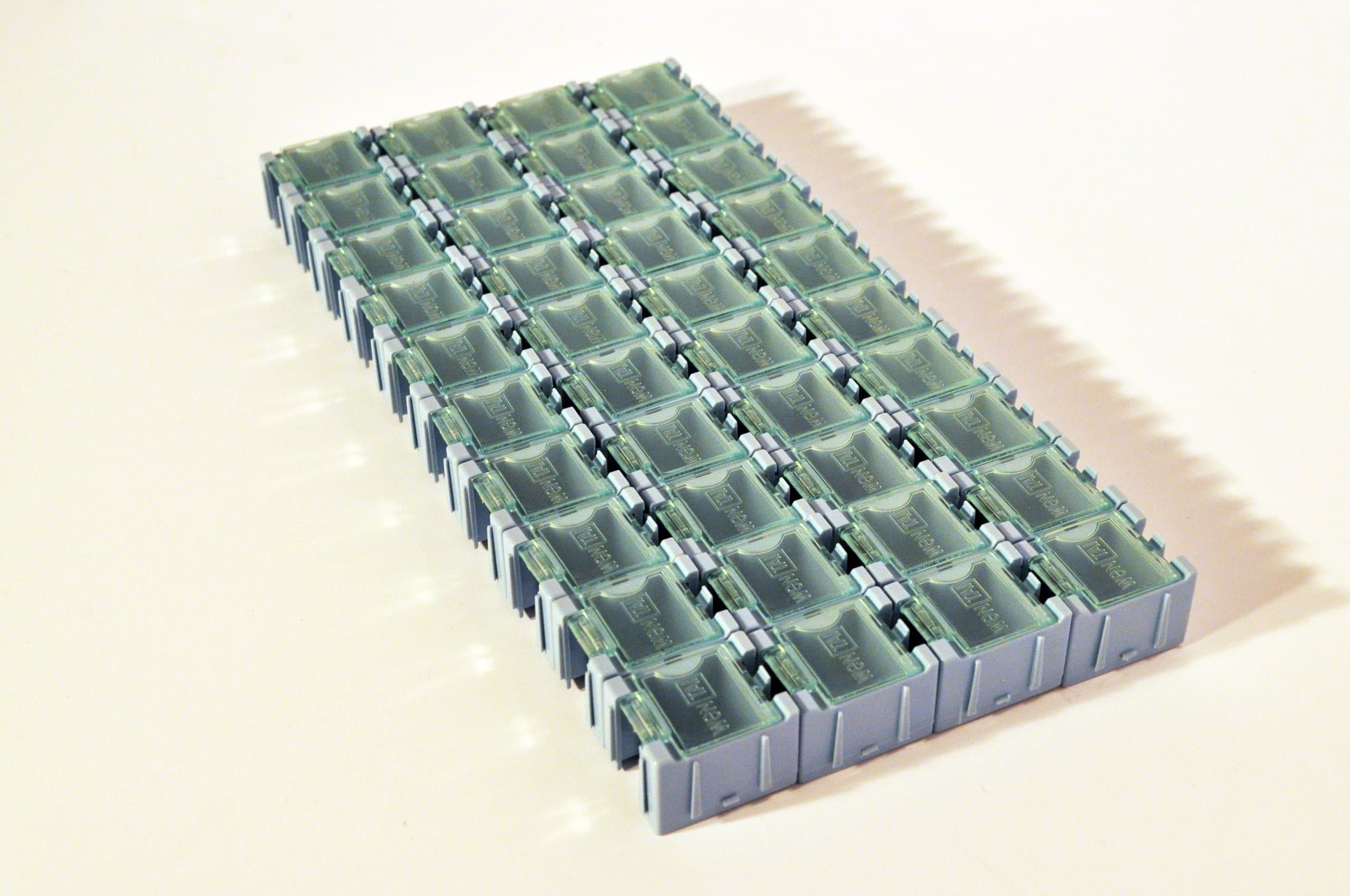 Wen-Tai Blue SMT SMD Component Small Part Hobby Storage Snap Box and Organizer (set of 40)