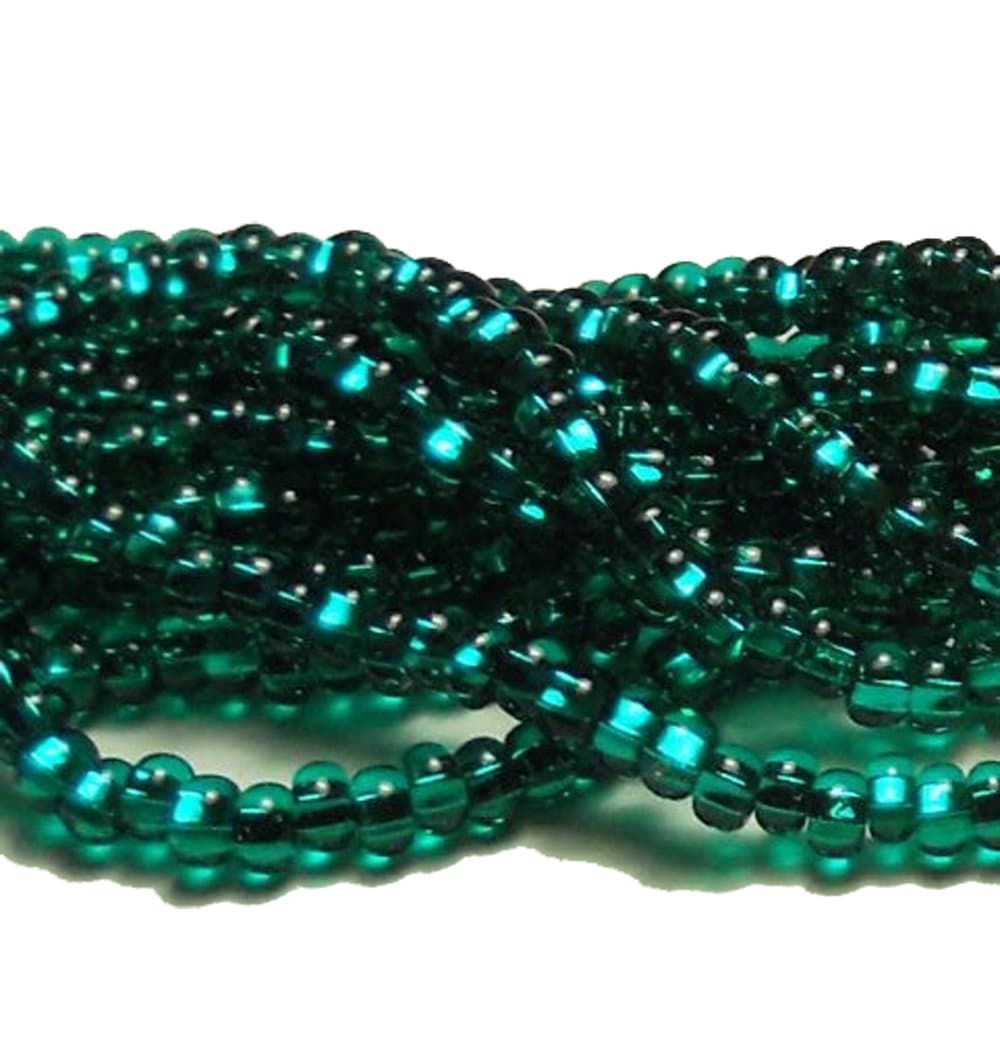 Czech Rocailles Seed Bead 11/0 Silver Lined (1 Hank Pack) EMERALD