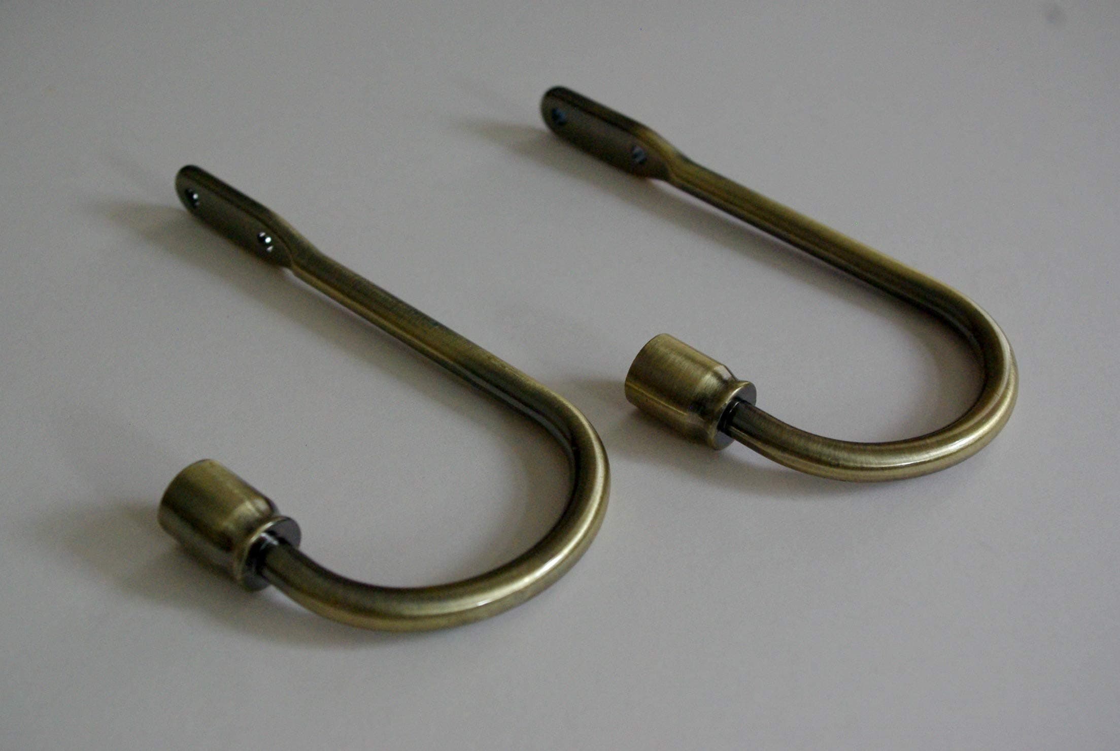 GNTS Decor Classic Curtain Tiebacks Housewarming Gift Boho Wall Decor Holdbacks Minimalist Tiebacks Metal Modern Wall Decor Antique Gold 150mm Pack of 2