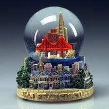 San Francisco Golden Gate Bridge Victorian Poly Water Snow Globe 4"