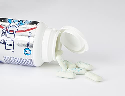 Wrigley's Extra White Sugarfree Chewing Gum, Classic Mint Flavour, Bright Smile, With Xylitol, Helps with Oral Hygiene for Healthy Teeth & Gums, 6 x 46 Packs