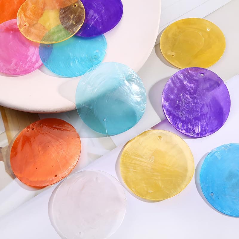 100PCS 2-in Round Shells Pieces with 2 Hole, Polished Round Shell Slice - Capiz Shells Pearl Coin Beads - Handmade Decorative Accessories for DIY(Mix)