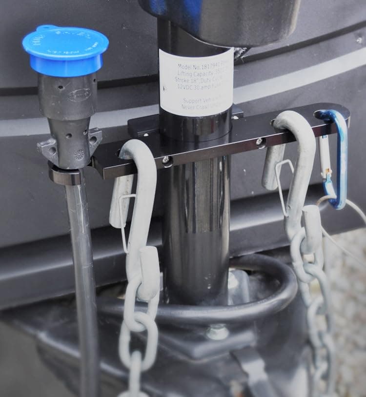 GR Innovations Chain Saver with PlugSaver and Tether | Black Anodized Aluminum Tongue Jack Trailer Towing Organizer Kit | Essential RV Accessory | Easy Chain & Harness Storage | Made in USA