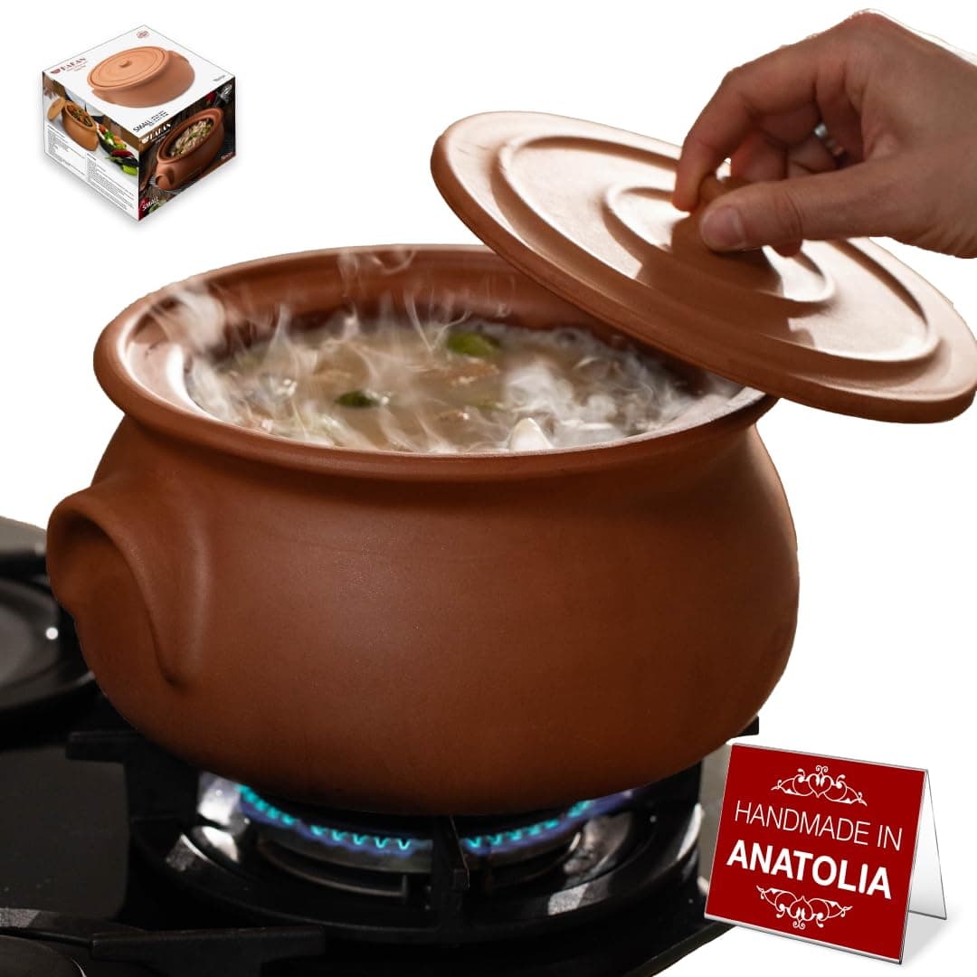 Suphan Handmade 4.7-Quart Midi Clay Cooking Pot with Lid, Natural Unglazed Cookware, Terracotta Cazuela, Casserole Dish, Rice Cooking, Stewpot, Korean, Indian, Mexican Dish 4.5 L