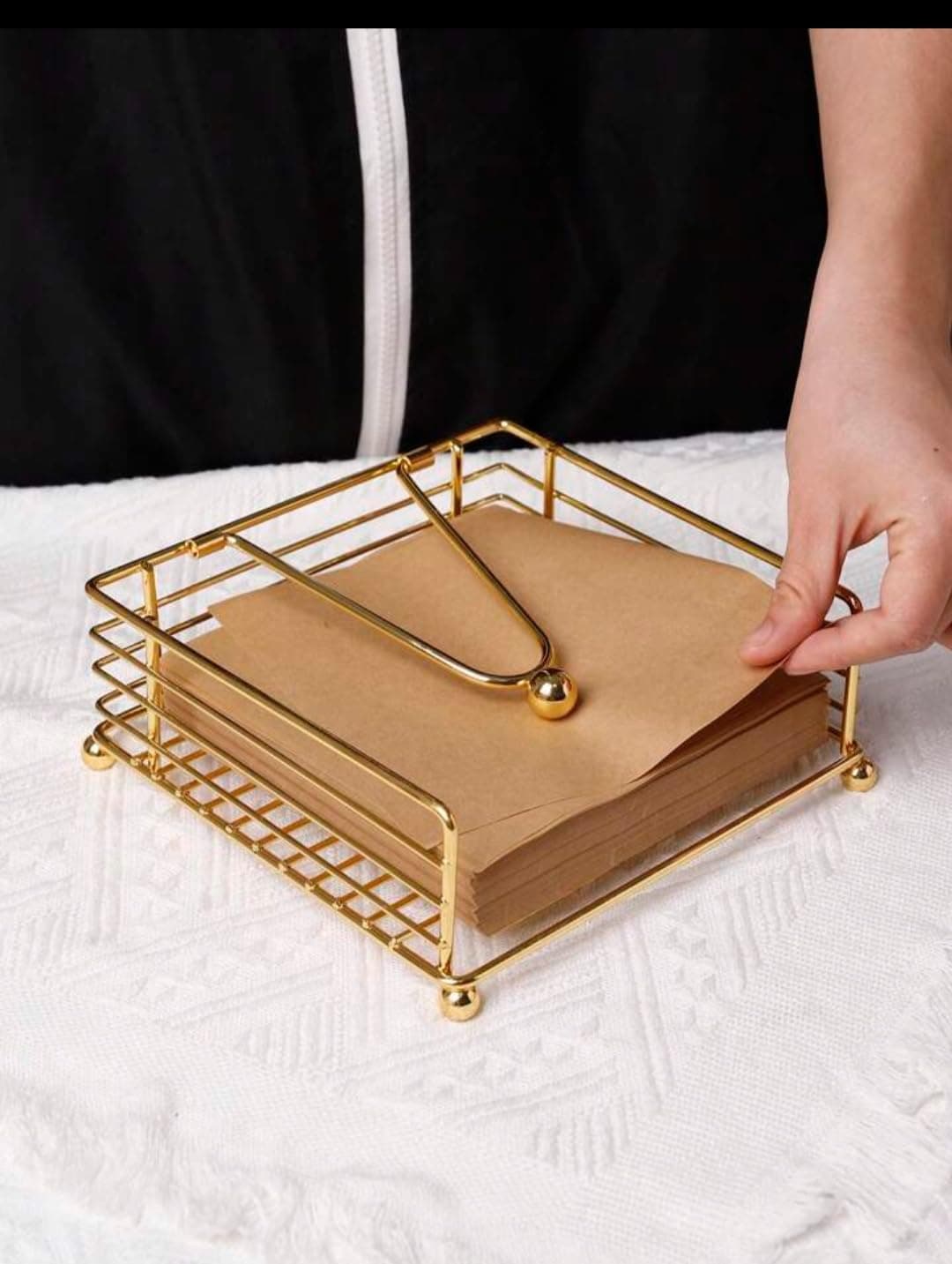 Napkin Holder for Dining Table - Square Shaped with Weighted Arm - Modern Tissue Paper Holder for Kitchen, Restaurant, Farmhouse, Gold - Diwali Decoration - Hotel Tableware (Gold)