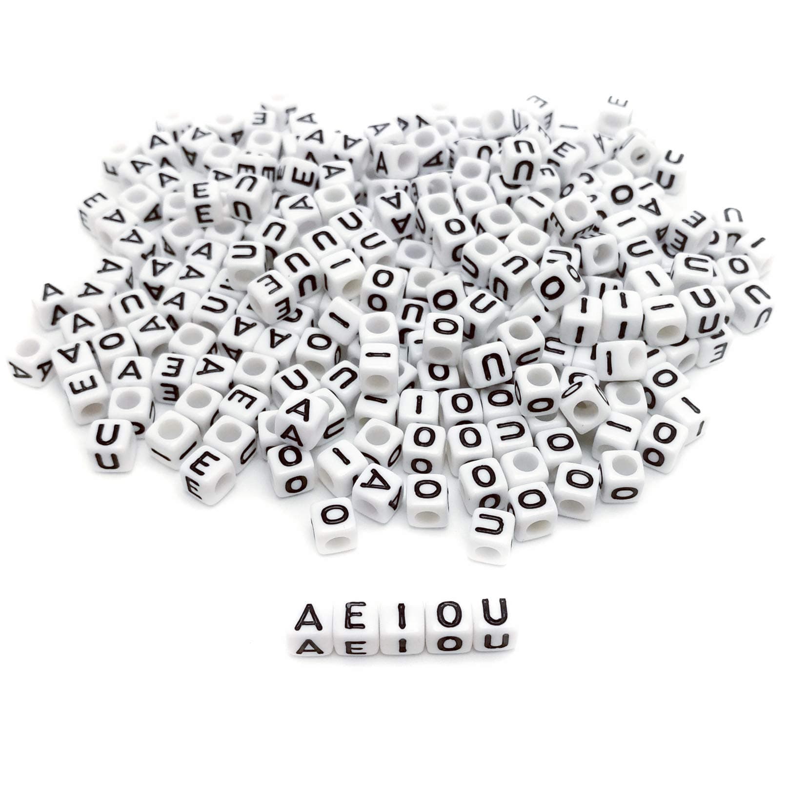 Amaney 250pcs Vowel Letter Beads Square A E I O U 6×6mm White Cube Acrylic Beads for Jewelry Making Bracelets Necklaces Each 50 Pieces