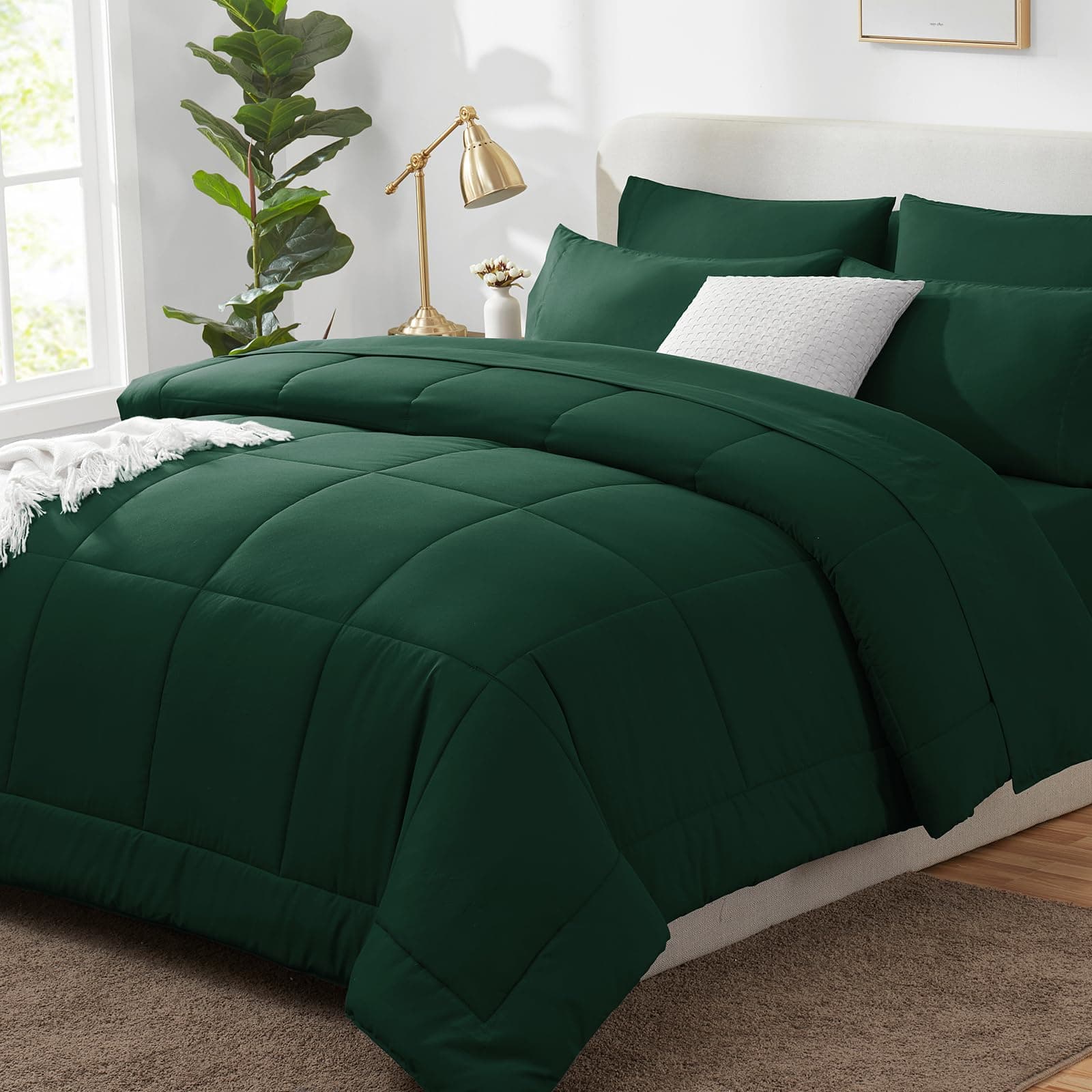CozyLux Full Size Comforter Sets Emerald Green, 7 Pieces Bed in a Bag, Green Comforter Full Size, All Season Bedding Sets with Stitch Quilted Comforter, Flat Sheet, Fitted Sheet, Pillowcases