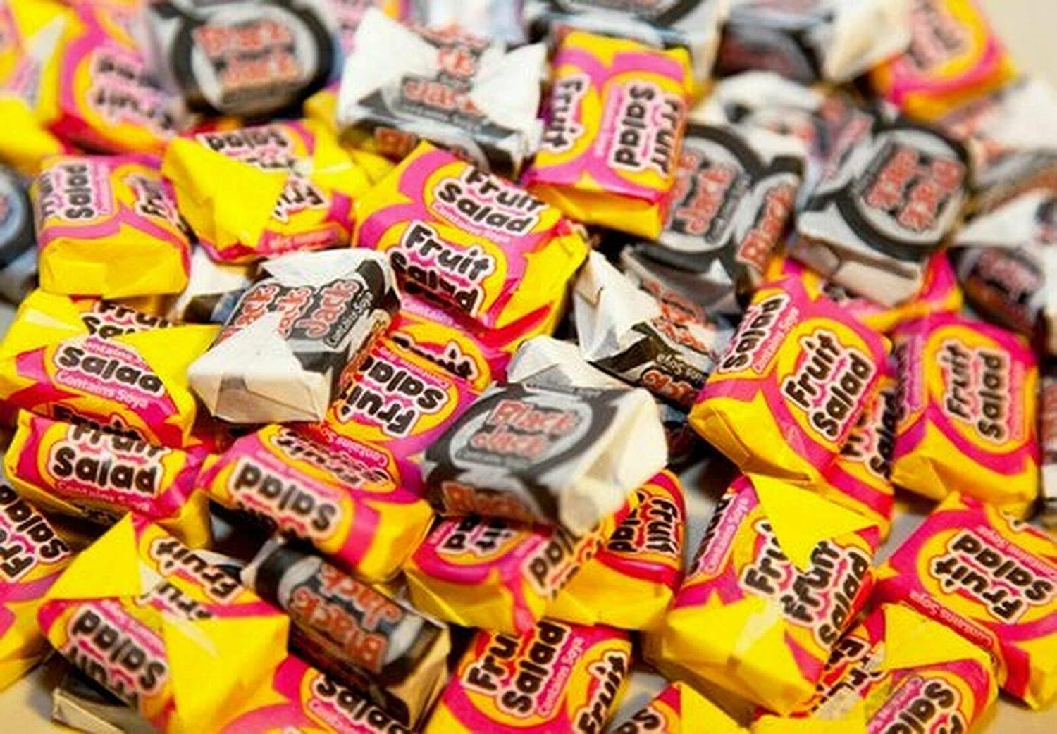 Berrymans Fruit Salad and Black Jacks Sweets - 1 Kilo Bulk Bag - 1KG - Assorted Sweet Pick and Mix for Parties, Gifts, and Sharing.