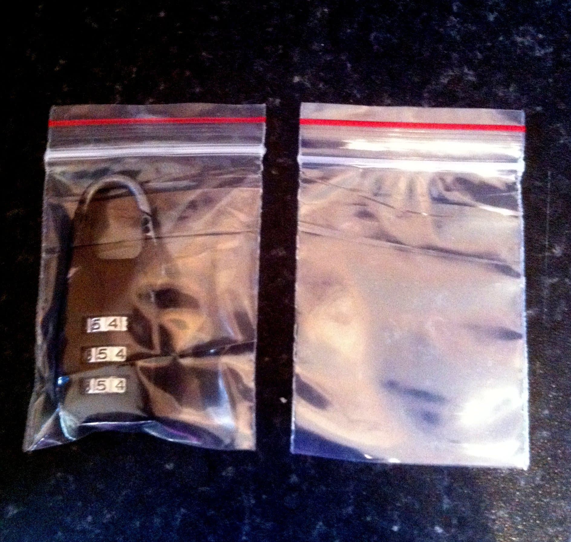 100 GL4 3.5" x 4.5" (90mm x 115mm) Grip Seal Self Seal Clear Resealable Polythene Plastic Bags